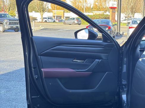 Certified 2025 MAZDA CX-50 2.5 Hybrid w/ Cargo Package image 22