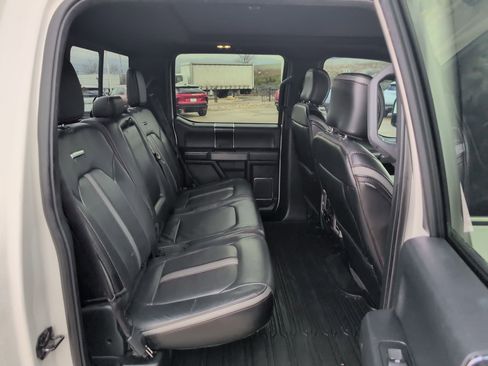 Used 2018 Ford F150 Platinum w/ Equipment Group 701A Luxury image 28