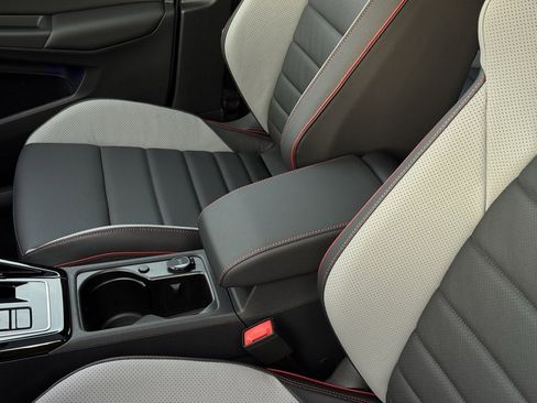 New 2025 Volkswagen GTI SE image 24