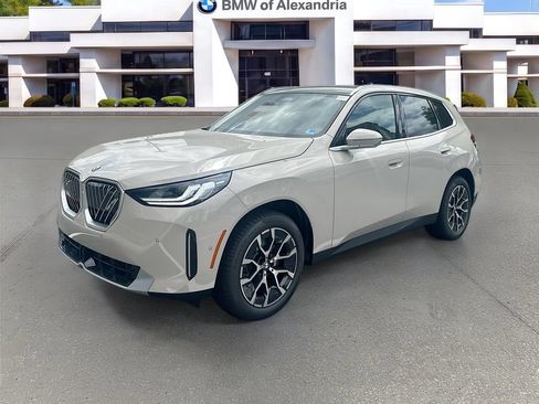 New 2026 BMW X3 xDrive30i w/ Convenience Package AWD/4WD image 3