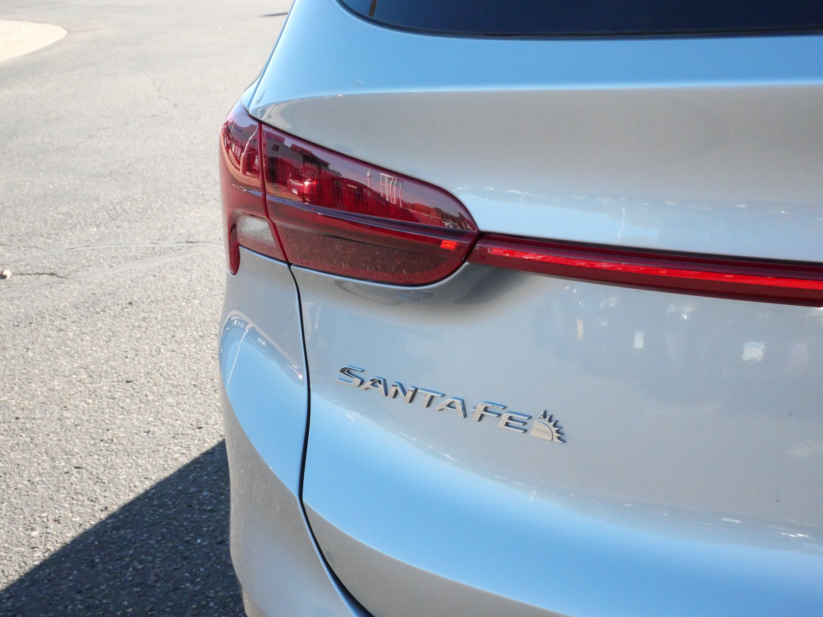Used 2023 Hyundai Santa Fe SEL AWD/4WD image 17