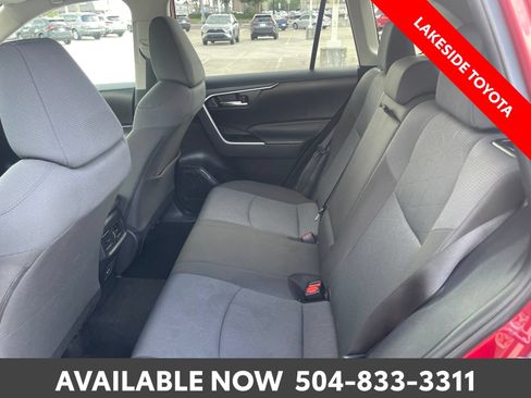 Certified 2025 Toyota RAV4 XLE FWD image 22