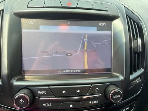 Used 2017 Buick Regal Sport Touring FWD image 18