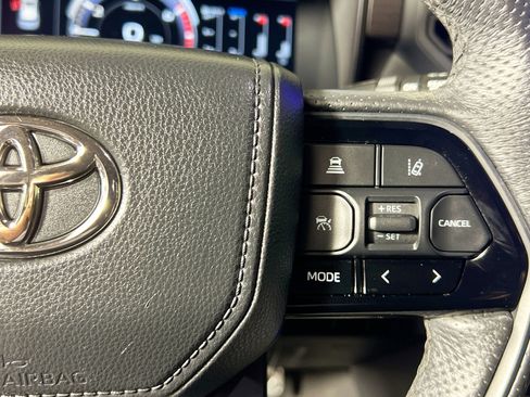 Used 2023 Toyota Sequoia TRD Pro AWD/4WD image 19