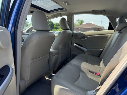 Used 2011 Toyota Prius Four w/ Solar Roof Pkg FWD image 18