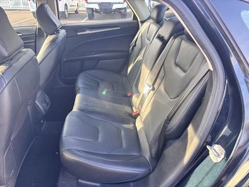 Used 2020 Ford Fusion Energi Titanium image 6