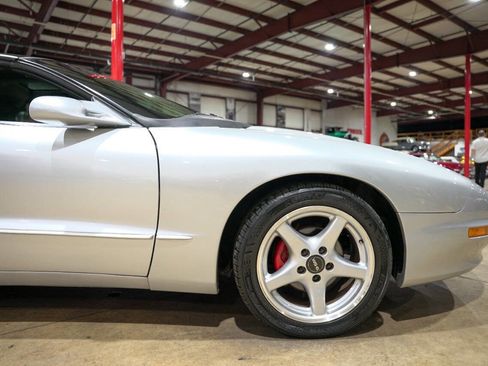 Used 1996 Pontiac Firebird Formula image 11