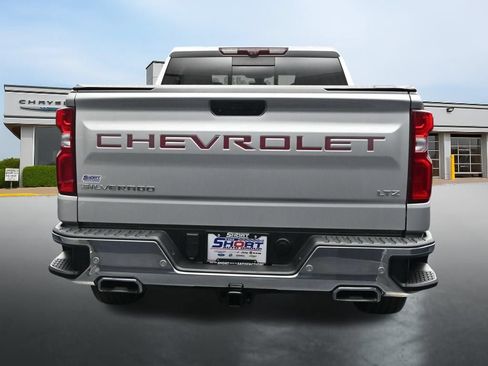 Used 2020 Chevrolet Silverado 1500 LTZ w/ LTZ Plus Package AWD/4WD image 4