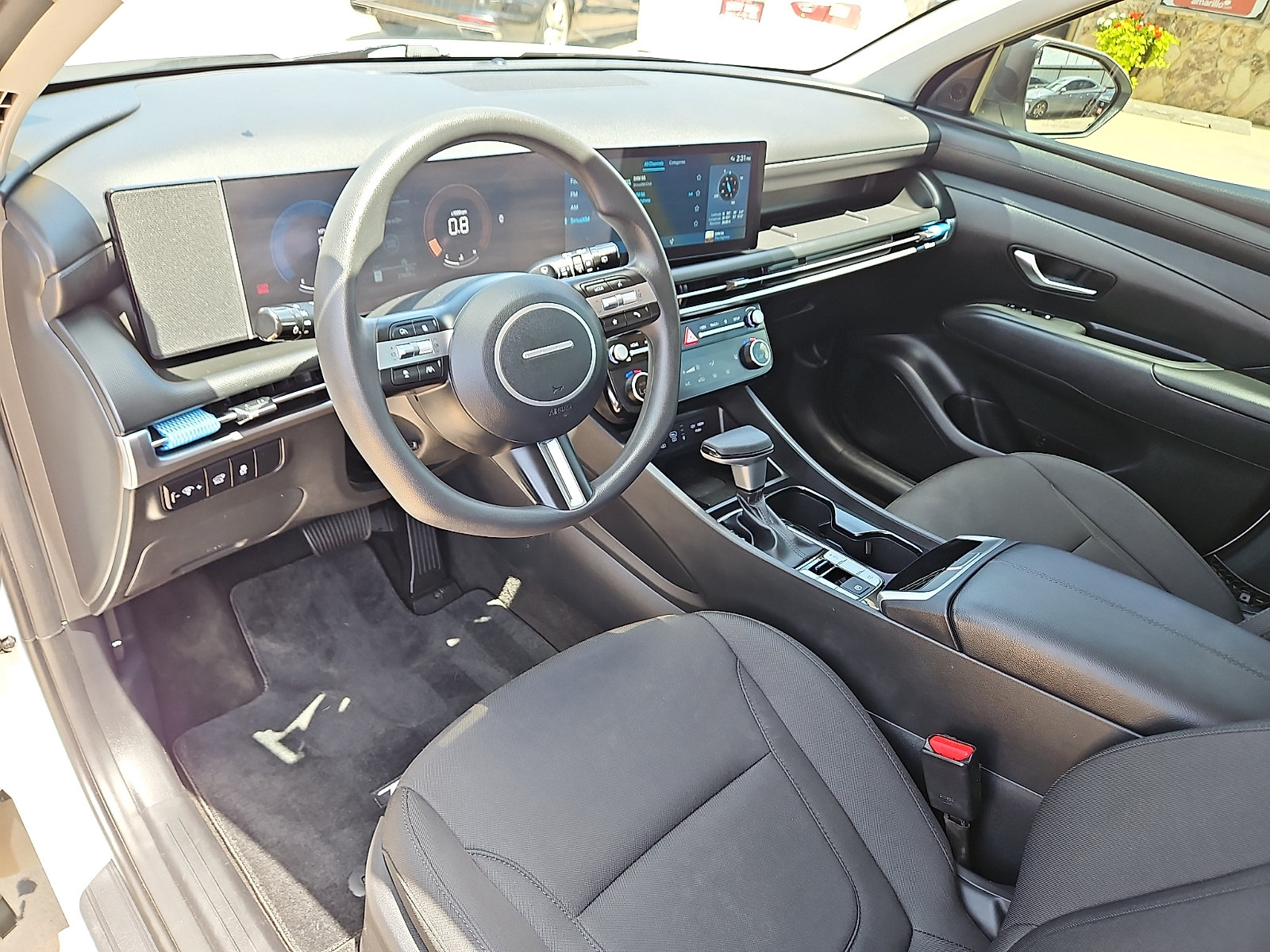 Used 2025 Hyundai Tucson SEL FWD image 12