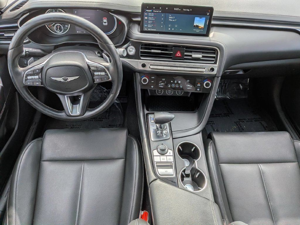 Used 2025 Genesis G70 2.5T RWD image 25