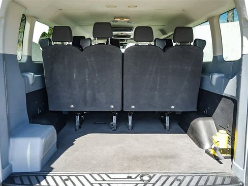Used 2018 Ford Transit 350 XLT image 29