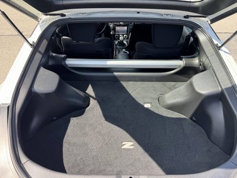 Used 2011 Nissan 370Z Coupe w/ Sport Pkg RWD image 23