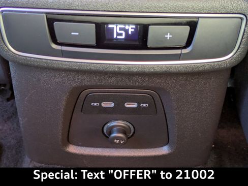 Used 2022 Audi Q4 e-tron Prestige image 17