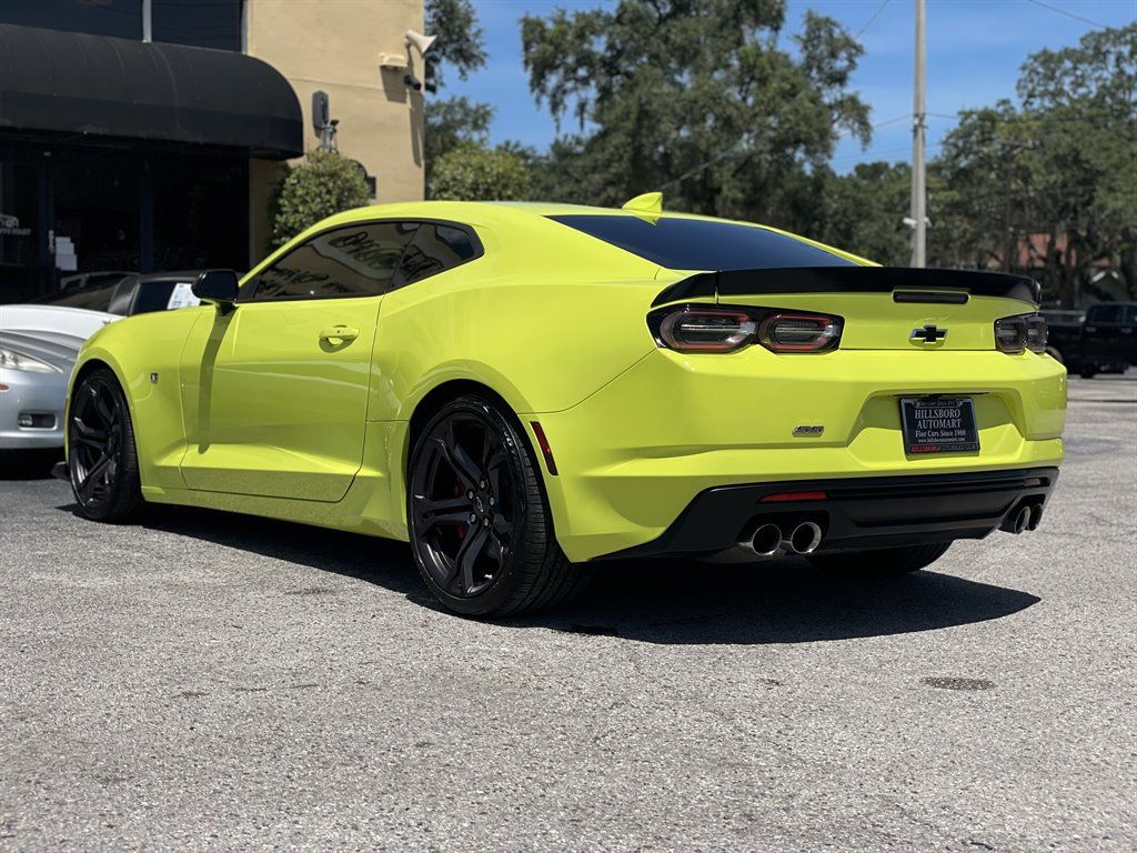 Used 2020 Chevrolet Camaro SS RWD image 12