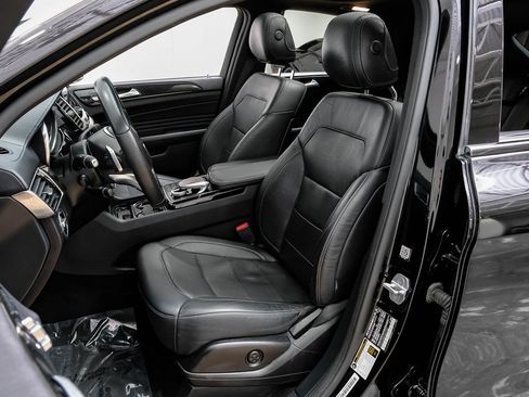 Used 2017 Mercedes-Benz GLE 43 AMG 4MATIC Coupe image 27