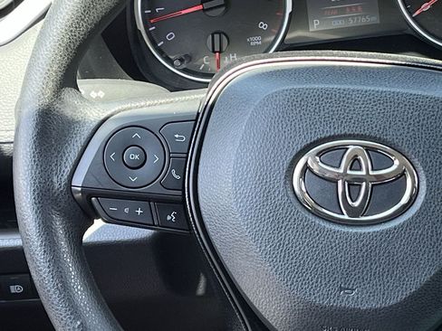 Used 2021 Toyota RAV4 LE w/ Carpet Mat Package (TMS) FWD image 12