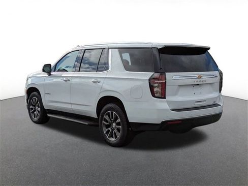 Used 2022 Chevrolet Tahoe LT w/ Luxury Package image 4