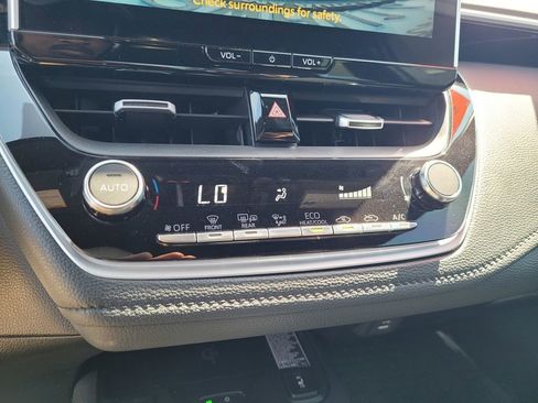 Used 2026 Toyota Corolla XSE FWD image 21