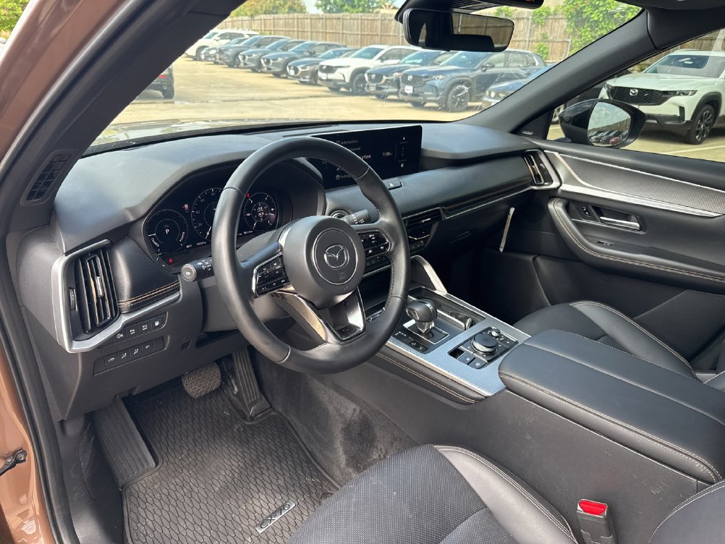 Used 2025 MAZDA CX-70 Plug-In Hybrid w/ Premium Plus AWD/4WD image 27