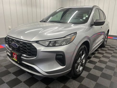 Used 2024 Ford Escape ST-Line AWD/4WD image 7