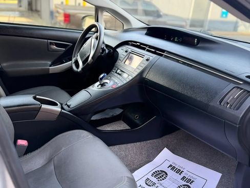 Used 2012 Toyota Prius Three w/ Solar Roof Pkg FWD image 52