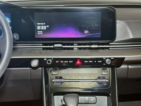 Used 2024 Kia Carnival SX FWD image 15