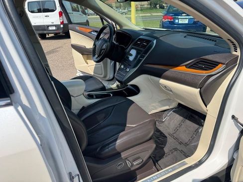 Used 2016 Lincoln MKC Reserve w/ Lincoln MKC Climate Package AWD/4WD image 29