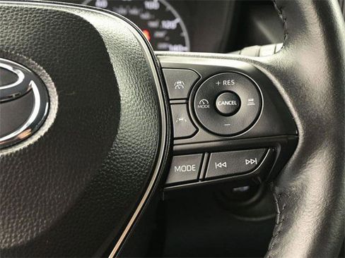 Certified 2024 Toyota Corolla Cross LE image 23