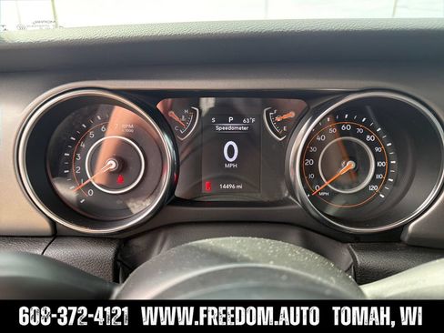 Used 2023 Jeep Gladiator Sport AWD/4WD image 15