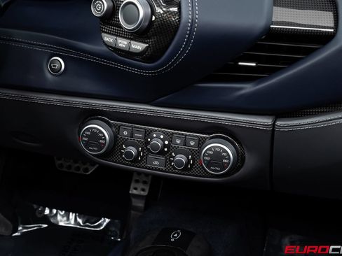 Used 2018 Ferrari 488 Spider RWD image 40
