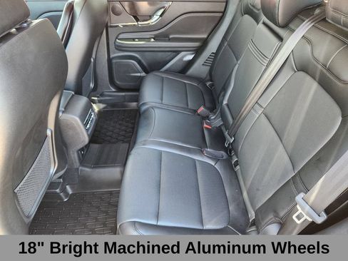Used 2025 Lincoln Corsair AWD w/ Equipment Group 101A image 21