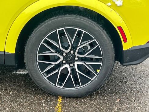 New 2025 Ford Mustang Mach-E Premium image 9