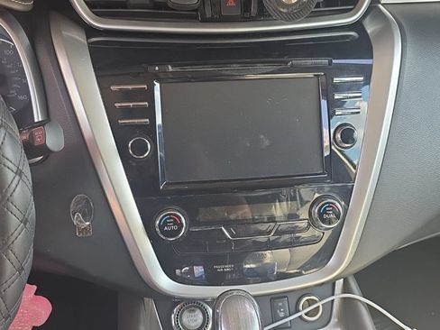Used 2015 Nissan Murano SL w/ SL Technology Package AWD/4WD image 16