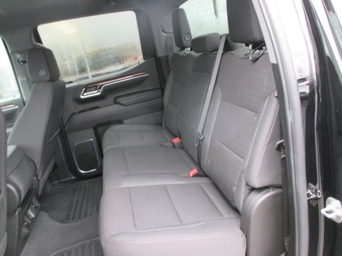 Used 2025 Chevrolet Silverado 1500 LT image 11