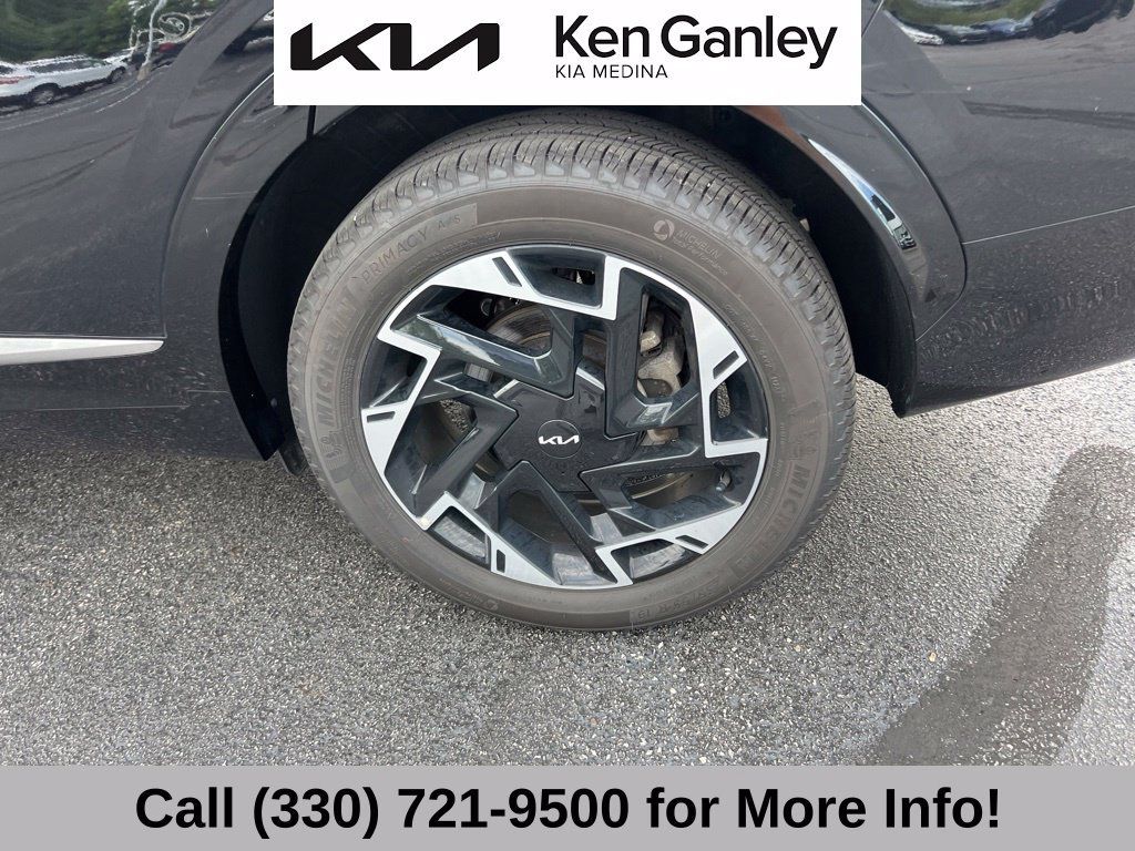 Certified 2024 Kia Sportage SX AWD/4WD image 22
