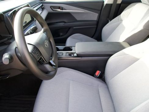 Used 2026 Toyota Camry LE FWD image 18