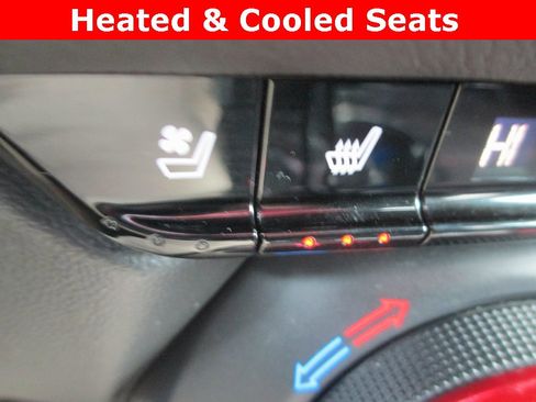 Certified 2021 Chevrolet Blazer RS w/ Enhanced Convenience Package image 15