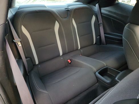 Used 2016 Chevrolet Camaro SS image 17