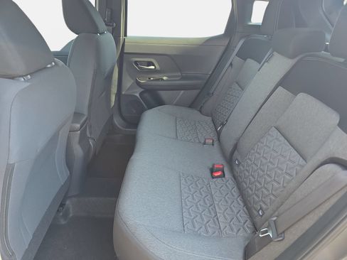 New 2027 Nissan Kicks SV w/ Cold Weather Package FWD image 13