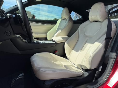 Used 2018 INFINITI Q60 Red Sport 400 w/ Sensory Package 3.0T Sport image 24