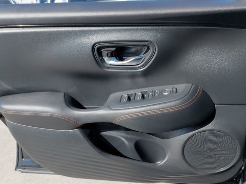 Certified 2024 Honda HR-V Sport image 25