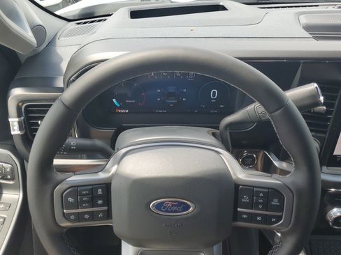 New 2026 Ford F250 Lariat w/ Lariat Ultimate Package image 18