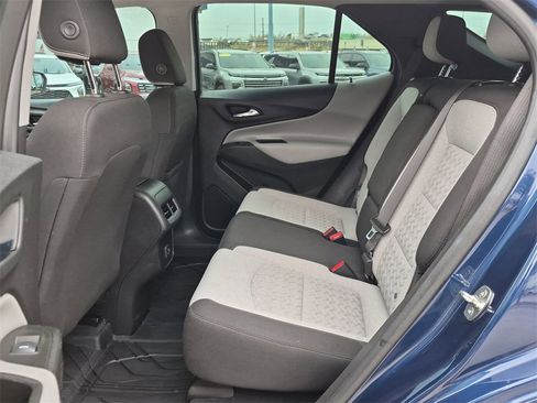 Used 2022 Chevrolet Equinox LS w/ Driver Confidence II Package image 21