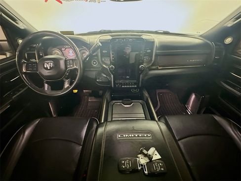 Used 2020 RAM 3500 Limited image 13