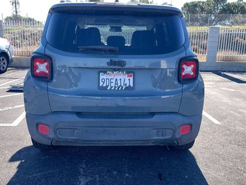 Used 2017 Jeep Renegade Altitude image 6