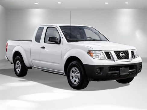 Used 2019 Nissan Frontier S image 5
