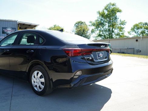 Used 2024 Kia Forte LX image 14