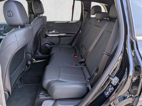 Used 2026 Mercedes-Benz GLB 250 image 19