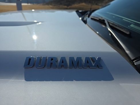 Used 2022 Chevrolet Silverado 1500 High Country image 9