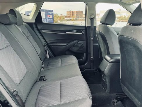 Used 2021 Kia Seltos LX image 23